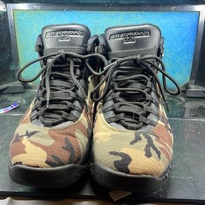 Jordan 10’s